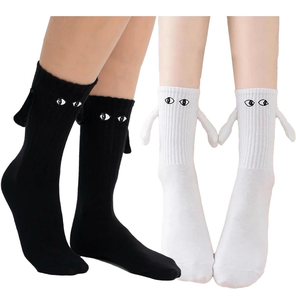 Magnetic Holding Hands Socks, 2 Pairs, NEW